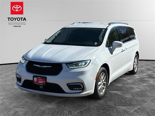 used 2021 Chrysler Pacifica car, priced at $18,500