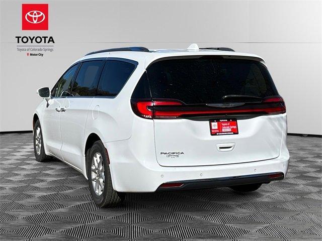used 2021 Chrysler Pacifica car, priced at $18,500