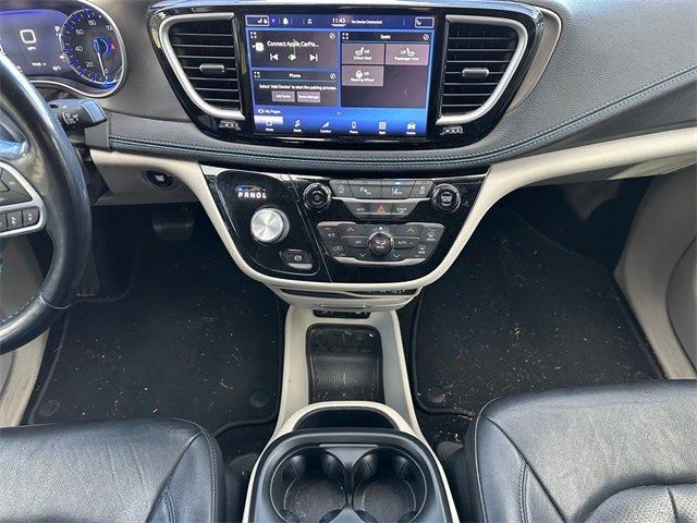 used 2021 Chrysler Pacifica car, priced at $18,500