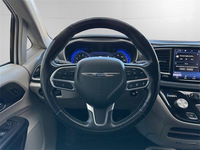 used 2021 Chrysler Pacifica car, priced at $18,500