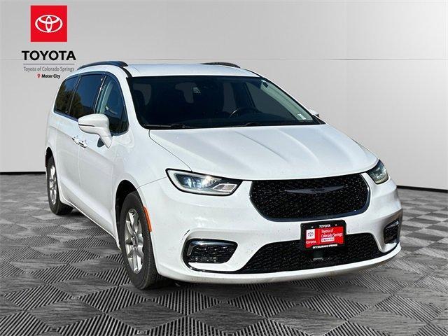 used 2021 Chrysler Pacifica car, priced at $18,500