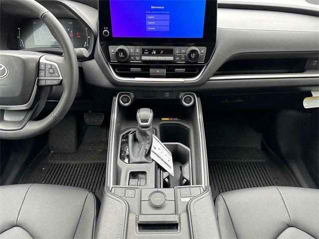 new 2025 Toyota Grand Highlander car