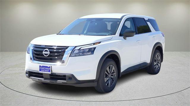 new 2024 Nissan Pathfinder car, priced at $32,953