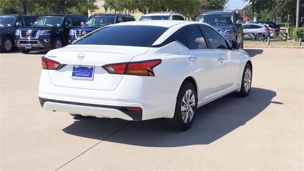 new 2024 Nissan Altima car, priced at $22,054