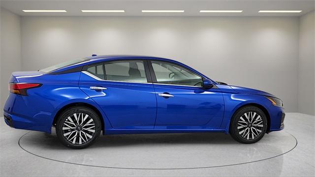 new 2025 Nissan Altima car, priced at $28,881