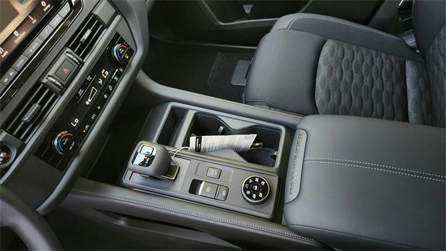new 2025 Nissan Pathfinder car, priced at $35,019