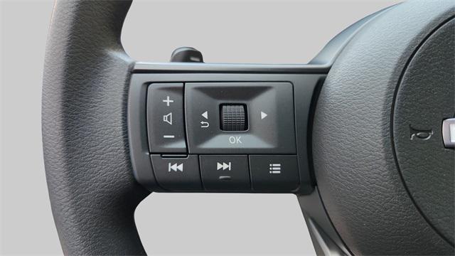 new 2025 Nissan Pathfinder car, priced at $35,019