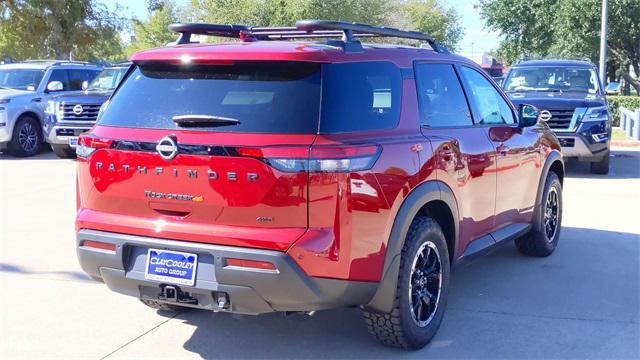 new 2024 Nissan Pathfinder car, priced at $39,231