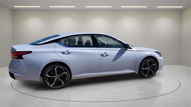 new 2025 Nissan Altima car, priced at $29,504