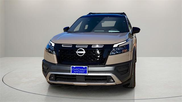 new 2025 Nissan Pathfinder car, priced at $44,677