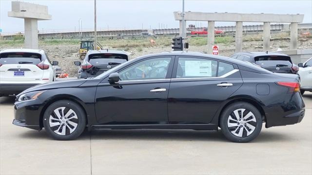 new 2024 Nissan Altima car, priced at $22,499