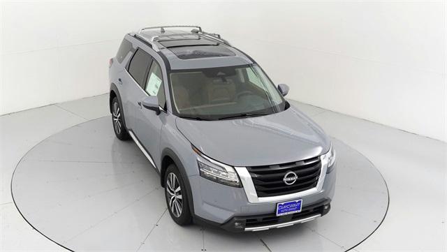 new 2024 Nissan Pathfinder car, priced at $43,933