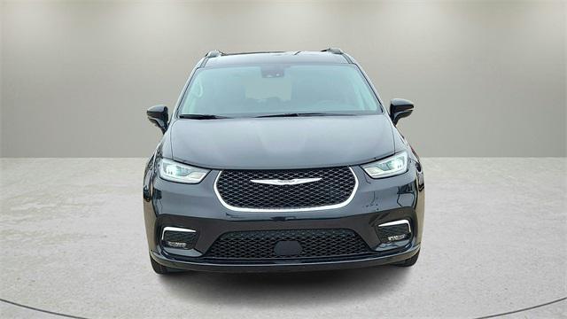 used 2022 Chrysler Pacifica car, priced at $22,636