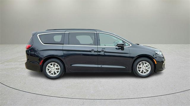 used 2022 Chrysler Pacifica car, priced at $22,636