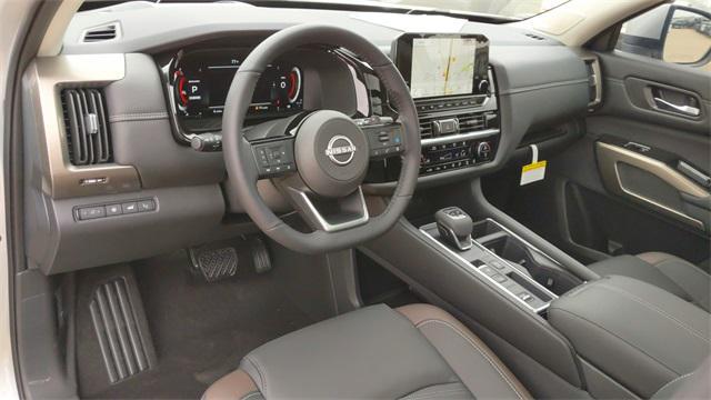 new 2024 Nissan Pathfinder car, priced at $43,594