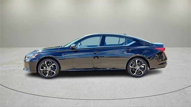 new 2025 Nissan Altima car, priced at $28,781