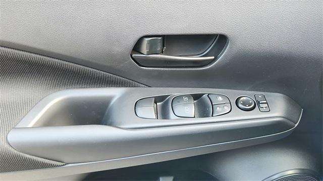 new 2025 Nissan Kicks car, priced at $22,042