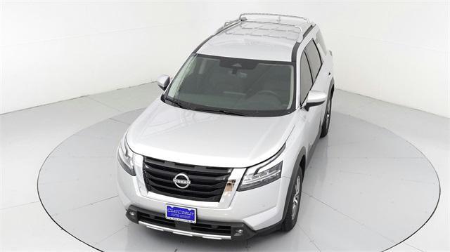 new 2024 Nissan Pathfinder car, priced at $38,491