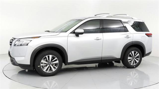 new 2024 Nissan Pathfinder car, priced at $38,491