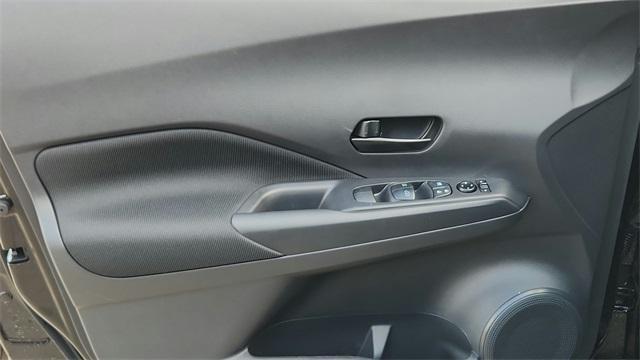 new 2025 Nissan Kicks car, priced at $21,287