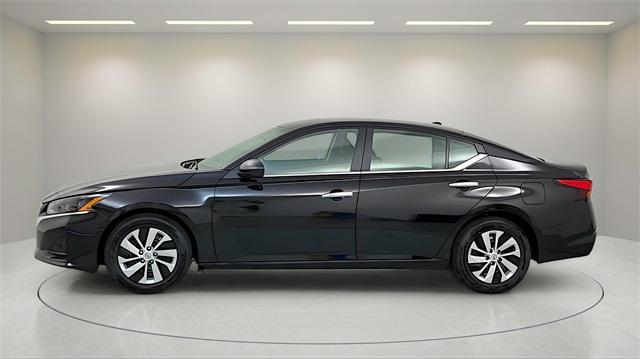 new 2025 Nissan Altima car, priced at $25,922