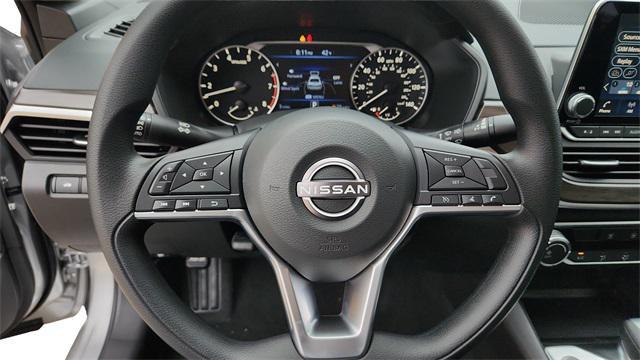 new 2025 Nissan Altima car, priced at $24,738