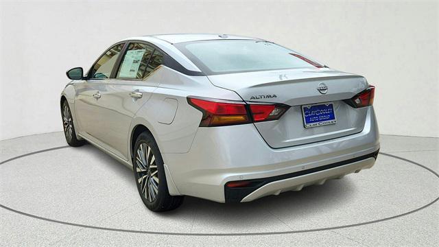 new 2025 Nissan Altima car, priced at $24,738