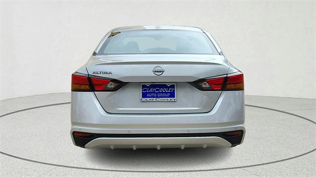 new 2025 Nissan Altima car, priced at $24,738