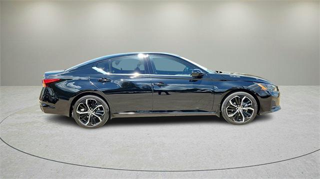 used 2024 Nissan Altima car, priced at $25,686