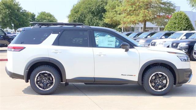 new 2024 Nissan Pathfinder car, priced at $39,593