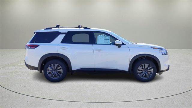 new 2024 Nissan Pathfinder car, priced at $35,996