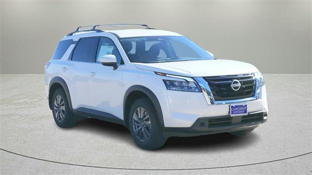 new 2024 Nissan Pathfinder car, priced at $35,996