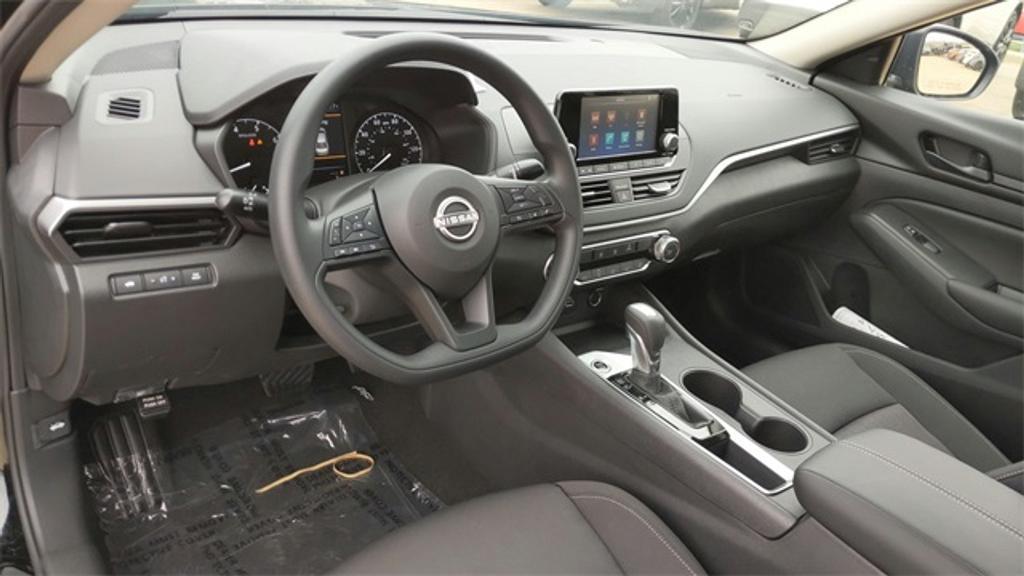 new 2024 Nissan Altima car, priced at $22,054