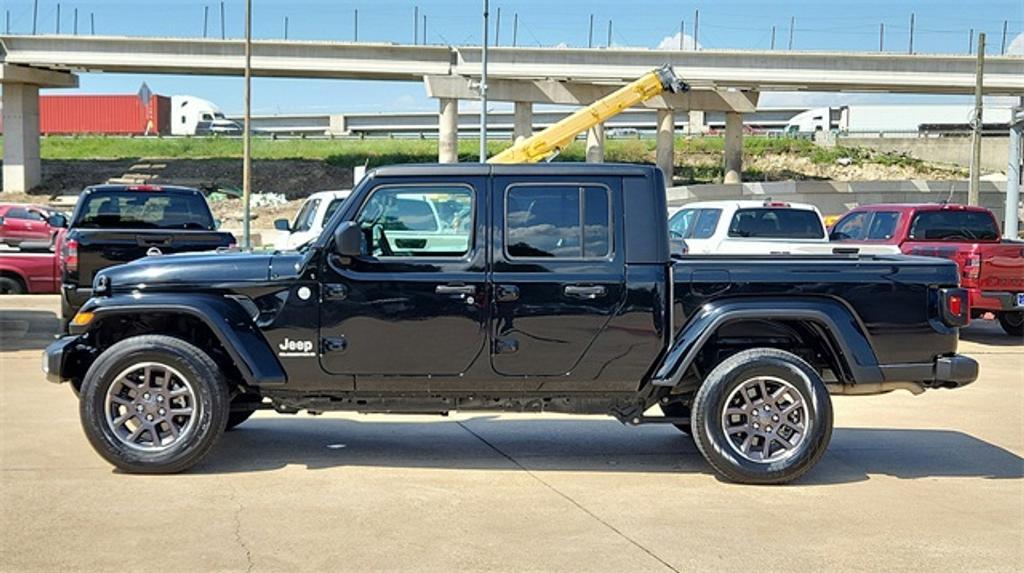 used 2023 Jeep Gladiator car, priced at $36,558