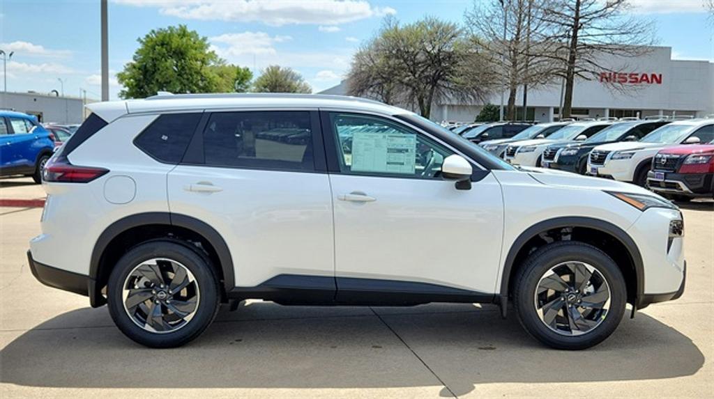 new 2024 Nissan Rogue car, priced at $29,558