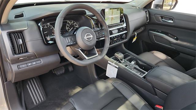 new 2025 Nissan Pathfinder car, priced at $43,728