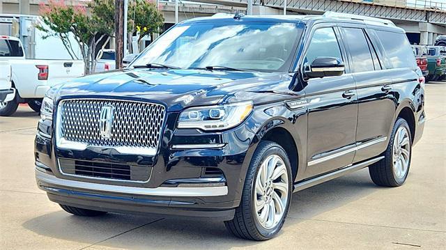 used 2022 Lincoln Navigator car, priced at $50,979