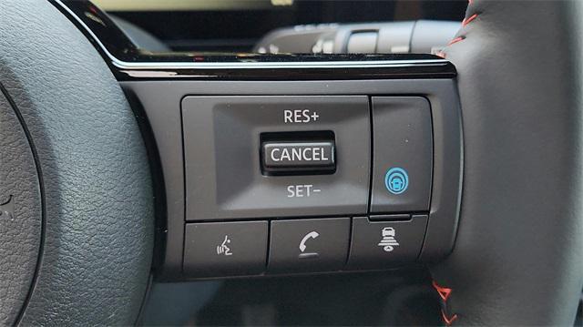 new 2025 Nissan Kicks car, priced at $29,420