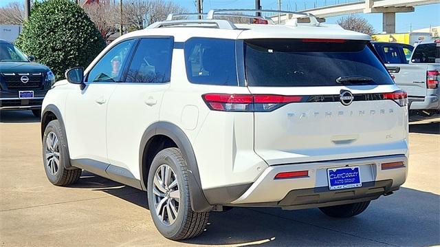 new 2024 Nissan Pathfinder car, priced at $38,833