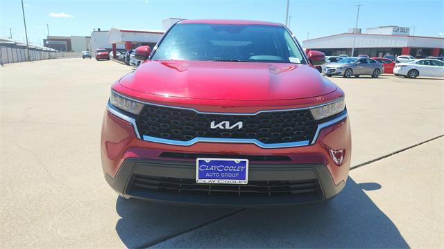 used 2023 Kia Sorento car, priced at $24,906