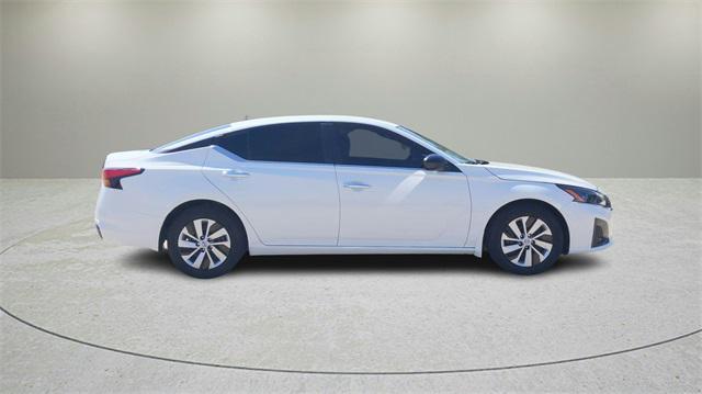 new 2024 Nissan Altima car, priced at $22,786