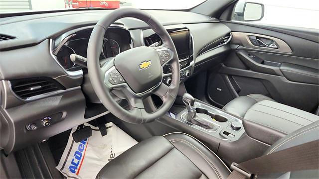 used 2022 Chevrolet Traverse car, priced at $31,865