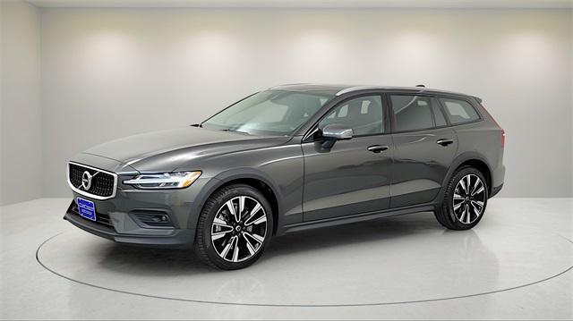 used 2022 Volvo V60 Cross Country car, priced at $35,995