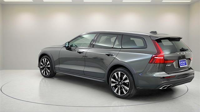 used 2022 Volvo V60 Cross Country car, priced at $35,995