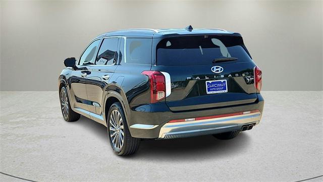 used 2024 Hyundai Palisade car, priced at $44,015