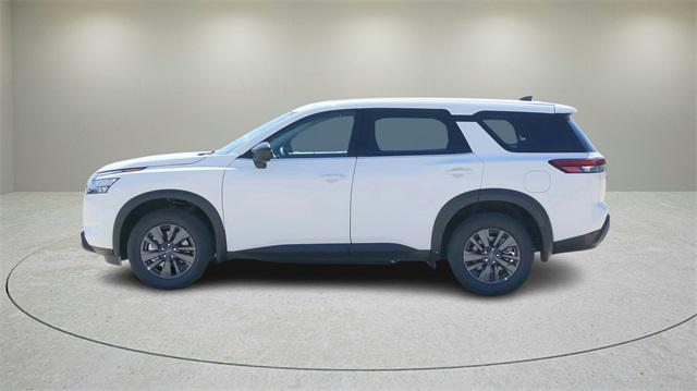 new 2024 Nissan Pathfinder car, priced at $32,680