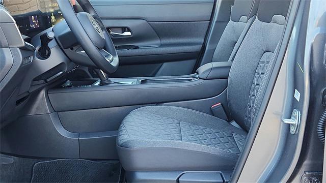 new 2025 Nissan Kicks car, priced at $23,769