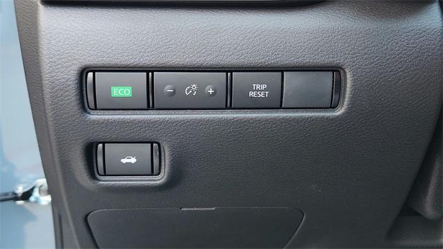 new 2025 Nissan Sentra car, priced at $22,726