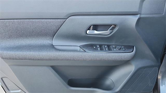 new 2025 Nissan Kicks car, priced at $23,769