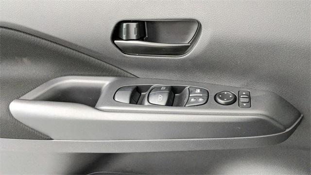 new 2025 Nissan Kicks car, priced at $19,847